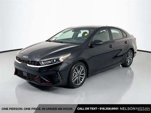 Used 2024 Kia Forte GT-Line w/ GT-Line Premium Package FWD image 1