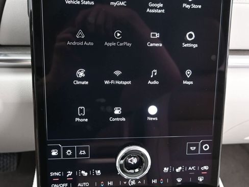 New 2026 GMC Terrain Denali AWD/4WD image 18