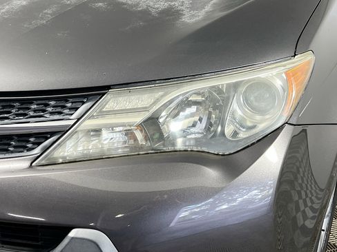 Used 2015 Toyota RAV4 Limited image 12