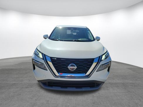 Used 2022 Nissan Rogue SV AWD/4WD image 2