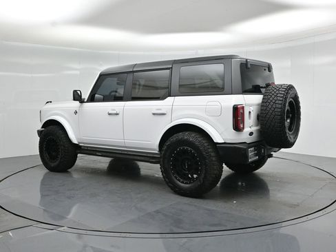 Used 2021 Ford Bronco Outer Banks AWD/4WD image 6