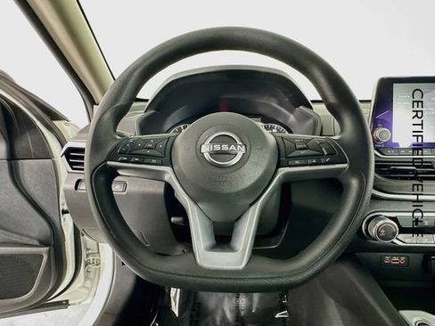 Certified 2025 Nissan Altima 2.5 SV AWD/4WD image 13