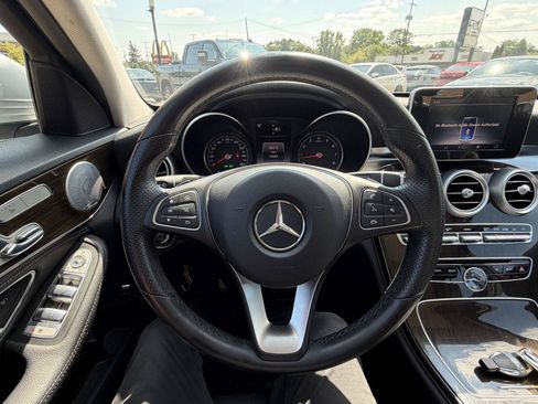 Used 2015 Mercedes-Benz C 300 4MATIC Sedan image 12