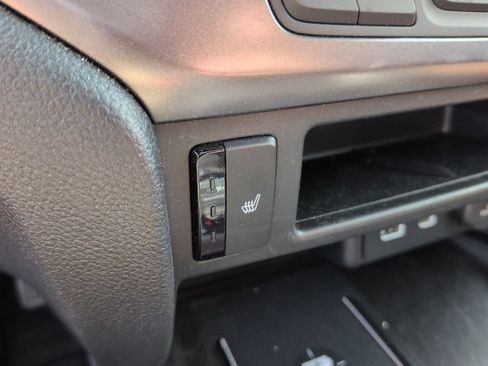 Used 2025 Honda Passport EX-L image 19