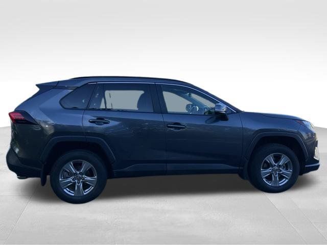 Used 2024 Toyota RAV4 XLE w/ Convenience Package AWD/4WD image 6
