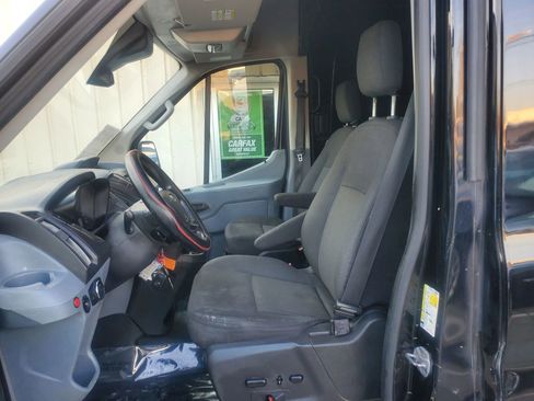 Used 2017 Ford Transit 250 130 Medium Roof w/ Exterior Upgrade Package image 29