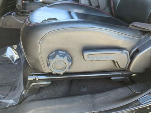 Used 2021 Jeep Wrangler Unlimited Rubicon image 18