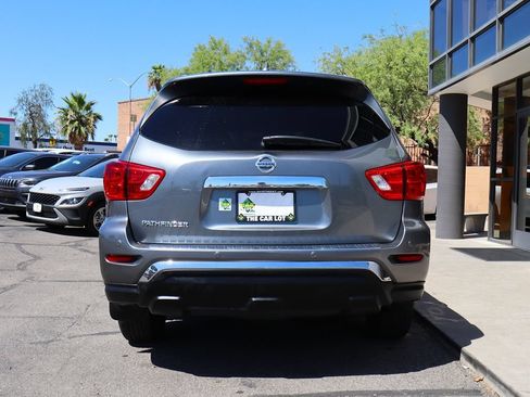 Used 2020 Nissan Pathfinder S FWD image 11