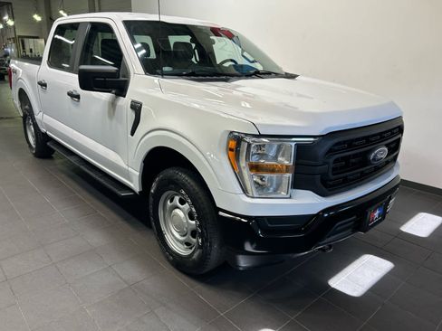 Used 2021 Ford F150 XL w/ Trailer Tow Package image 2