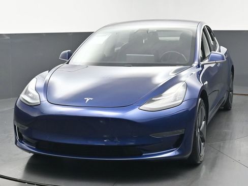 Used 2018 Tesla Model 3 Long Range RWD image 6