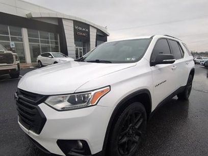 Used 2021 Chevrolet Traverse LT w/ LPO, Blackout Package