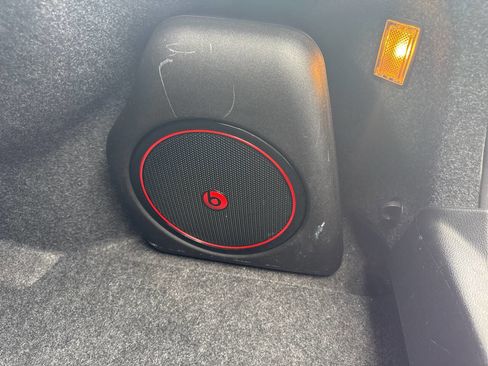 Used 2012 Dodge Charger SXT Plus image 21