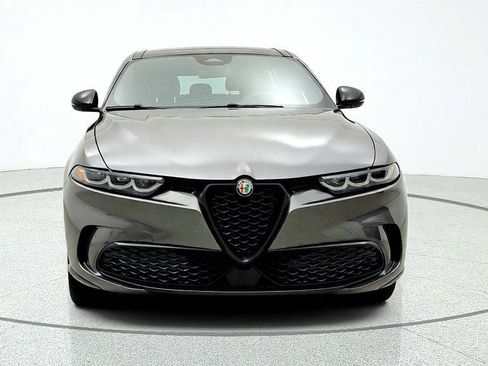 Used 2024 Alfa Romeo Tonale Veloce w/ Premium Interior Package AWD/4WD image 2