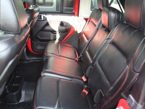 Used 2018 Jeep Wrangler Unlimited Rubicon image 7
