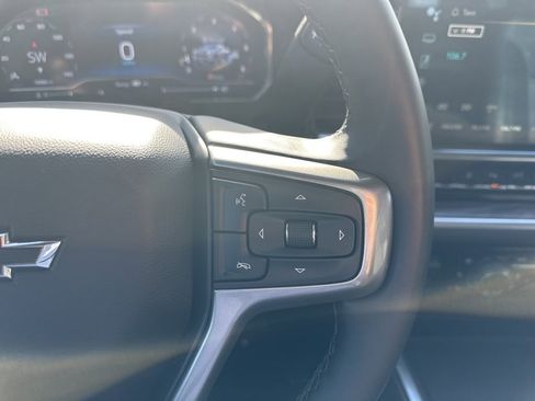 Used 2024 Chevrolet Silverado 2500 LTZ w/ LTZ Plus Package image 8