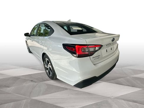Used 2025 Subaru Legacy Premium AWD/4WD image 6