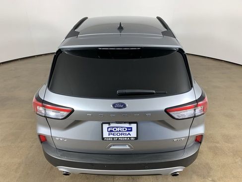 Used 2022 Ford Escape SEL image 11