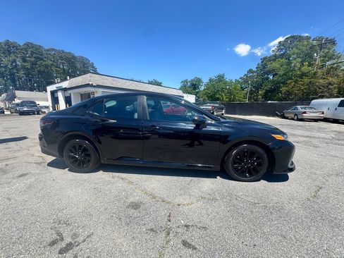Used 2024 Toyota Camry LE FWD image 4