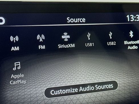 Used 2024 Nissan Pathfinder Platinum image 30