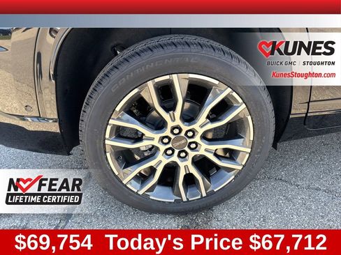 New 2026 GMC Acadia Denali Ultimate w/ LPO, Floor Liner Package AWD/4WD image 14