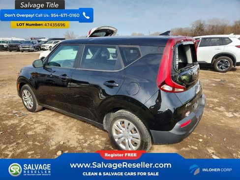 Used 2020 Kia Soul LX FWD image 3