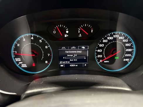 Used 2024 Chevrolet Malibu LT FWD image 25