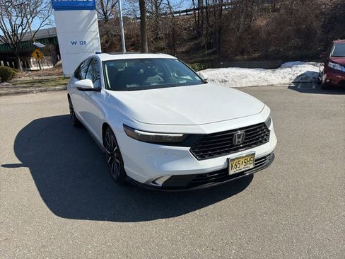 Used 2023 Honda Accord Touring image 26