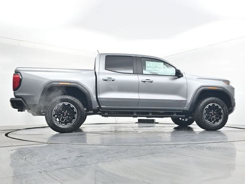 New 2026 GMC Canyon AT4 image 28