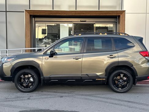 Used 2023 Subaru Forester Wilderness image 5