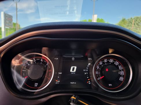 Used 2021 Dodge Challenger R/T Scat Pack RWD image 24