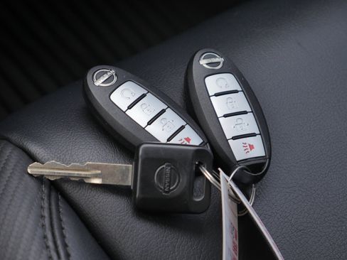 Certified 2022 Nissan Frontier PRO-4X w/ Pro-4X Premium Package image 35