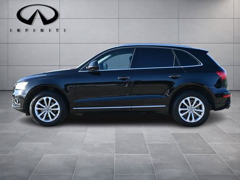 Used 2016 Audi Q5 2.0T Premium Plus w/ Technology Package AWD/4WD image 4
