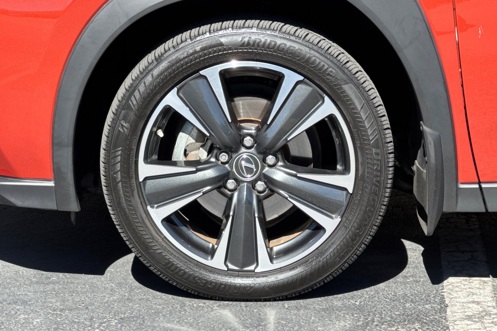 Used 2019 Lexus UX 250h w/ Premium Package AWD/4WD image 37