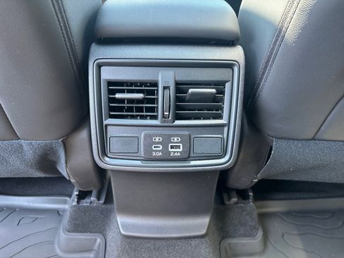Certified 2026 Subaru Forester Premium AWD/4WD image 36