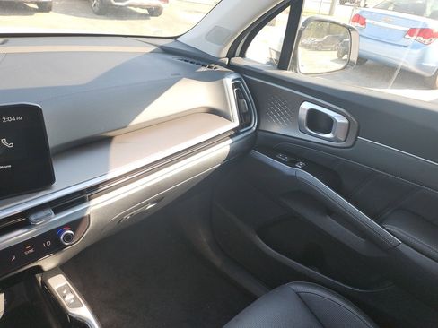 New 2025 Kia Sorento SX image 17