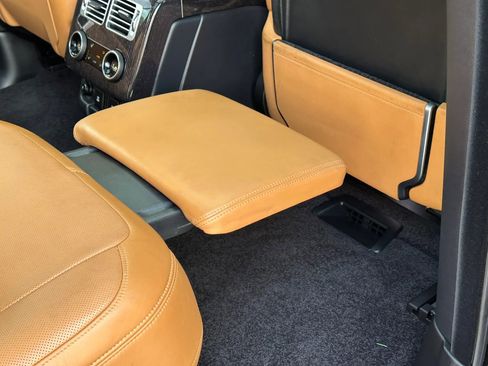 Used 2018 Land Rover Range Rover Autobiography AWD/4WD image 34