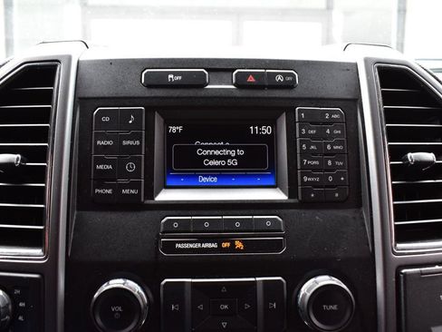 Used 2017 Ford F150 XLT AWD/4WD image 39