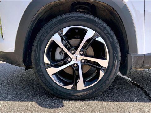 Used 2026 Chevrolet Trax RS w/ Driver Confidence Package FWD image 9