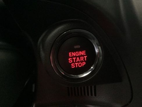 Certified 2025 Subaru Forester Limited image 27