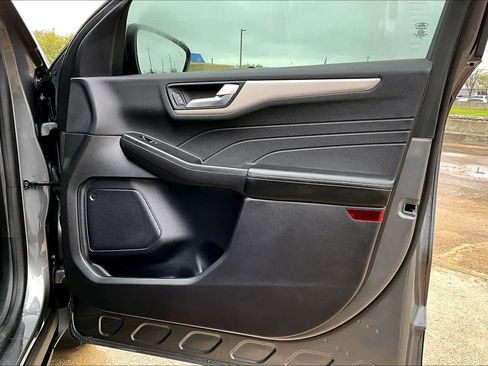 Certified 2022 Ford Escape SEL w/ Class II Trailer Tow Package image 22