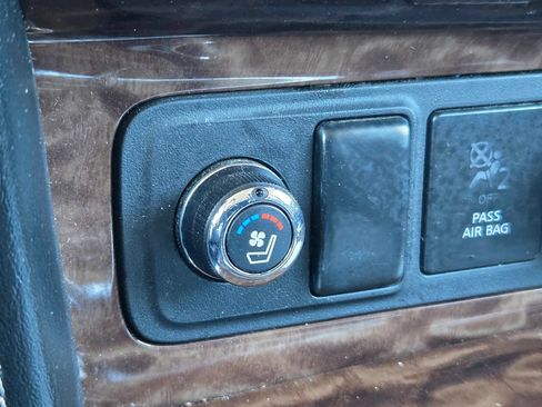 Used 2020 Nissan Armada Platinum AWD/4WD image 27