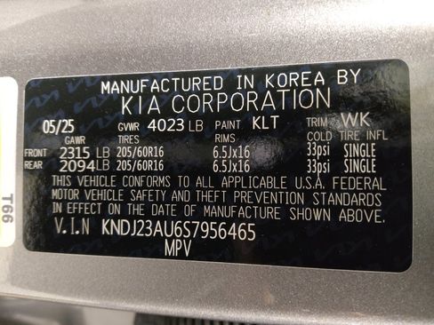 Used 2025 Kia Soul LX image 33