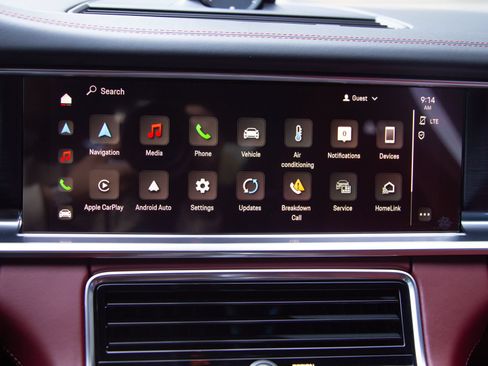 Certified 2023 Porsche Panamera Platinum Edition RWD image 11