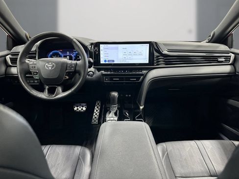 Used 2025 Toyota Camry XSE w/ Premium Plus Package AWD/4WD image 18