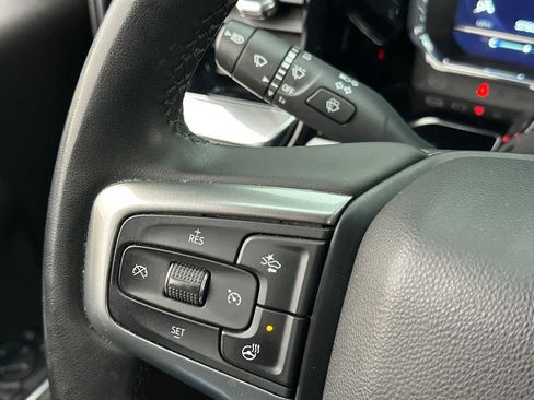 Used 2024 Chevrolet Silverado 2500 LT image 32