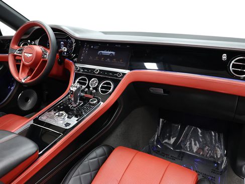 Used 2020 Bentley Continental GT V8 AWD/4WD image 96