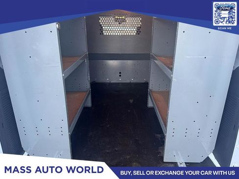 Used 2016 Ford Transit Connect XLT image 5