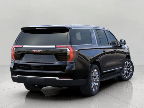 New 2026 GMC Yukon XL Elevation w/ LPO, Floor Liner Package image 4