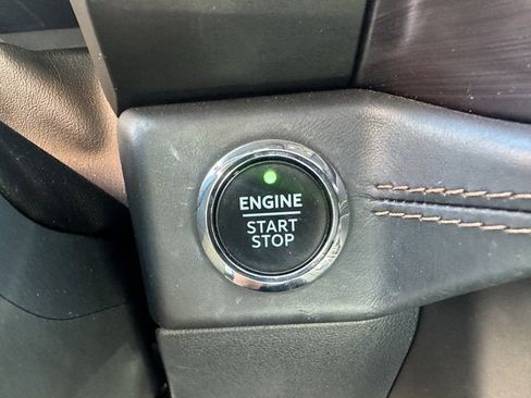 Used 2022 Ford Expedition Platinum image 21