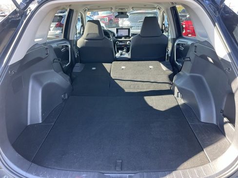 Used 2024 Toyota RAV4 XLE image 30